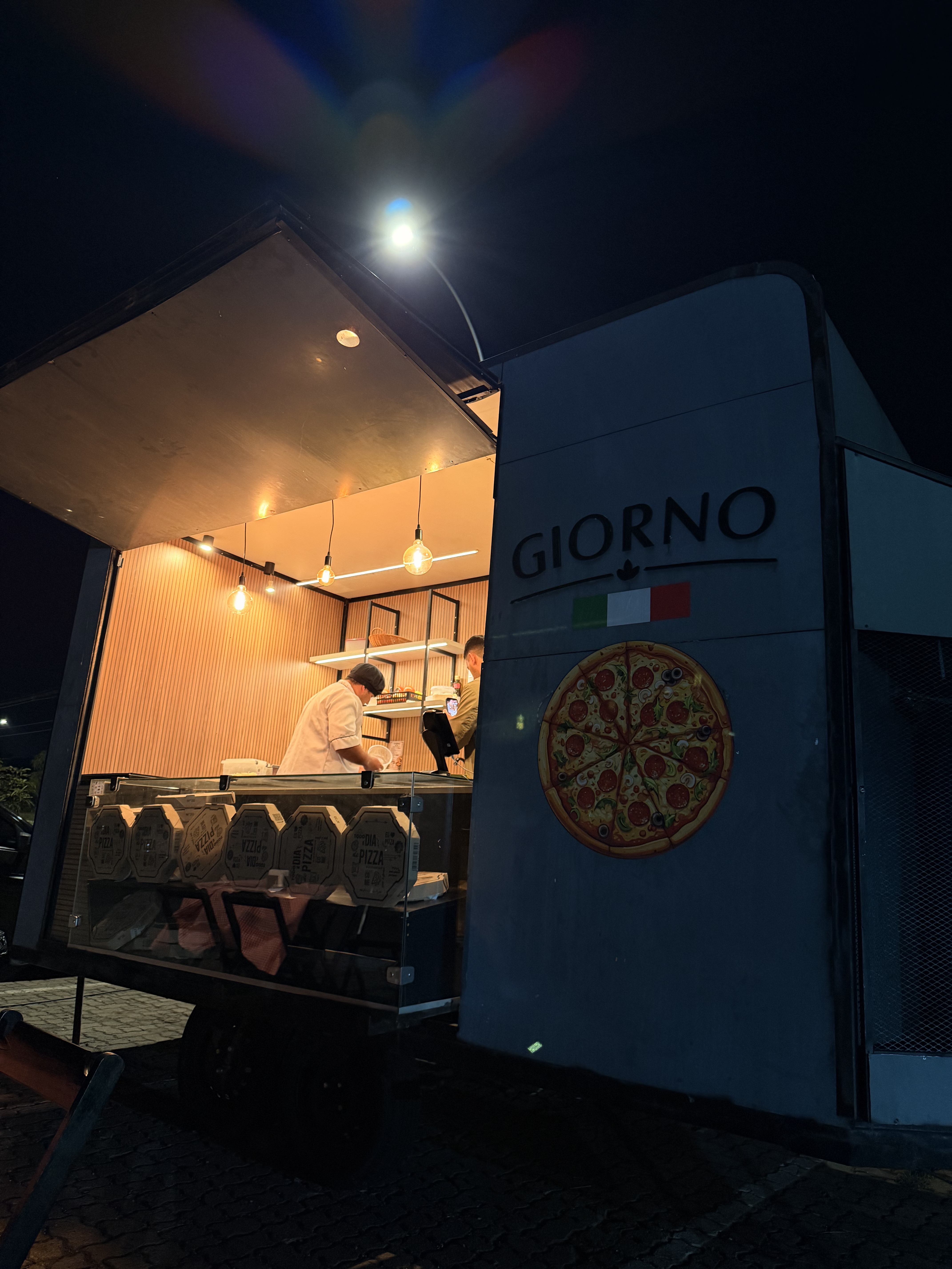 Giorno Pizza Napolitana